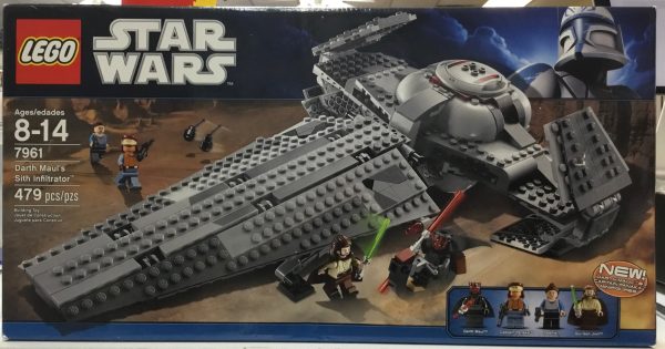 Darth Maul s Sith Infiltrator, 7961 Sale