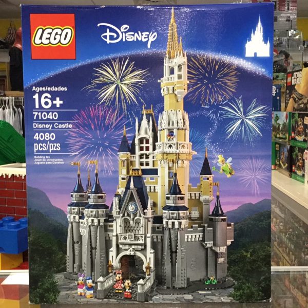 Disney Castle, 71040 Online now